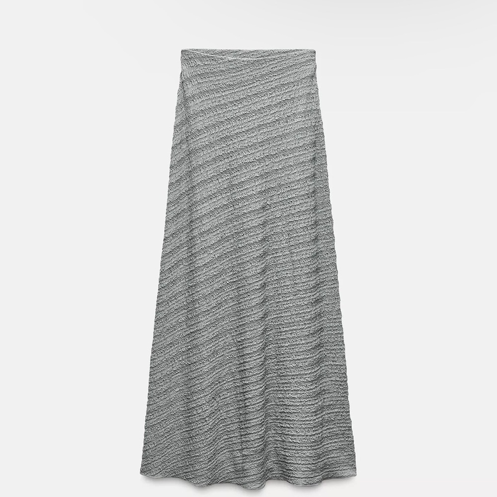 TEXTURED MAXI SKIRT